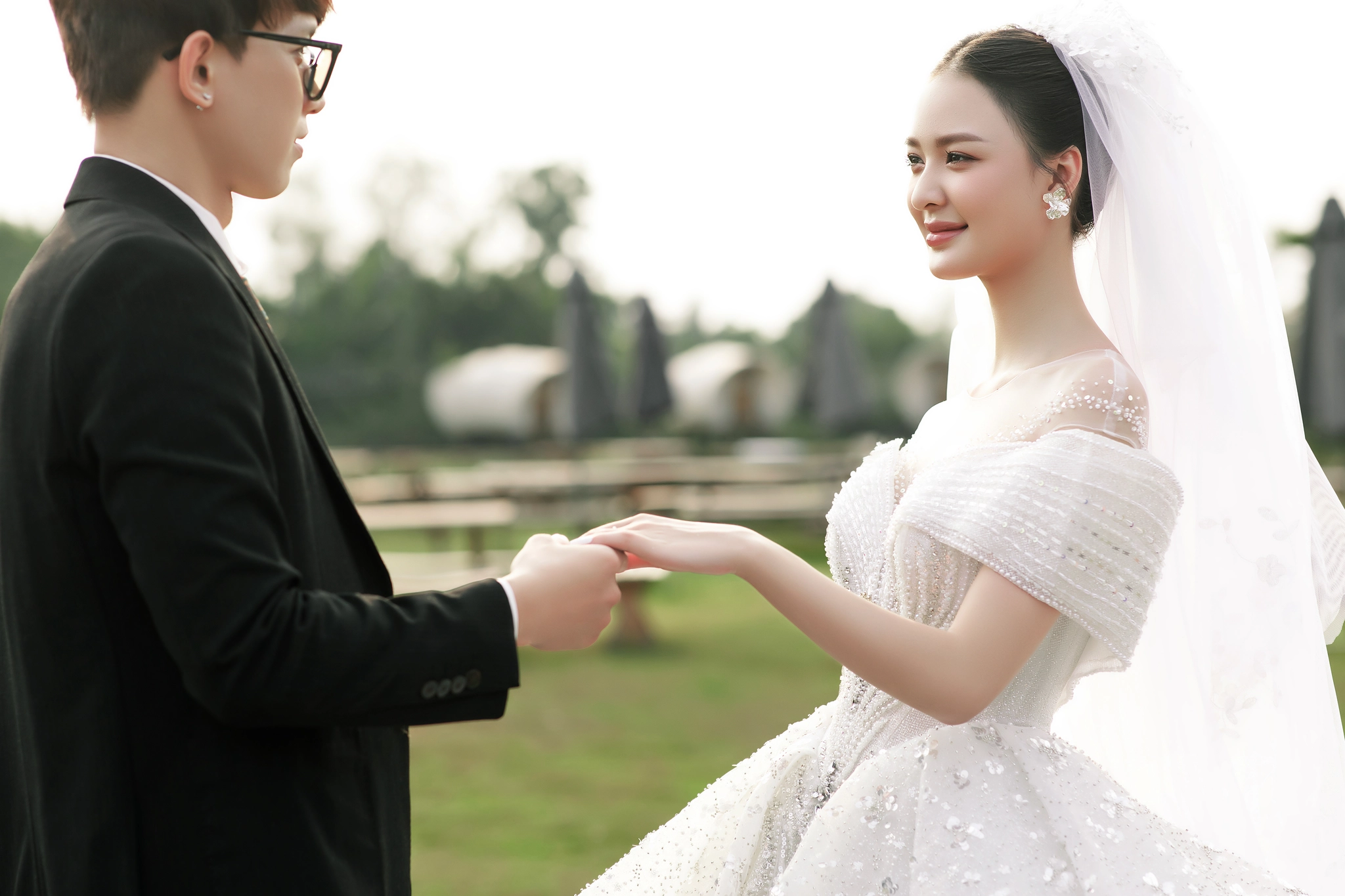 BUII7425_1763115282_8aace8da