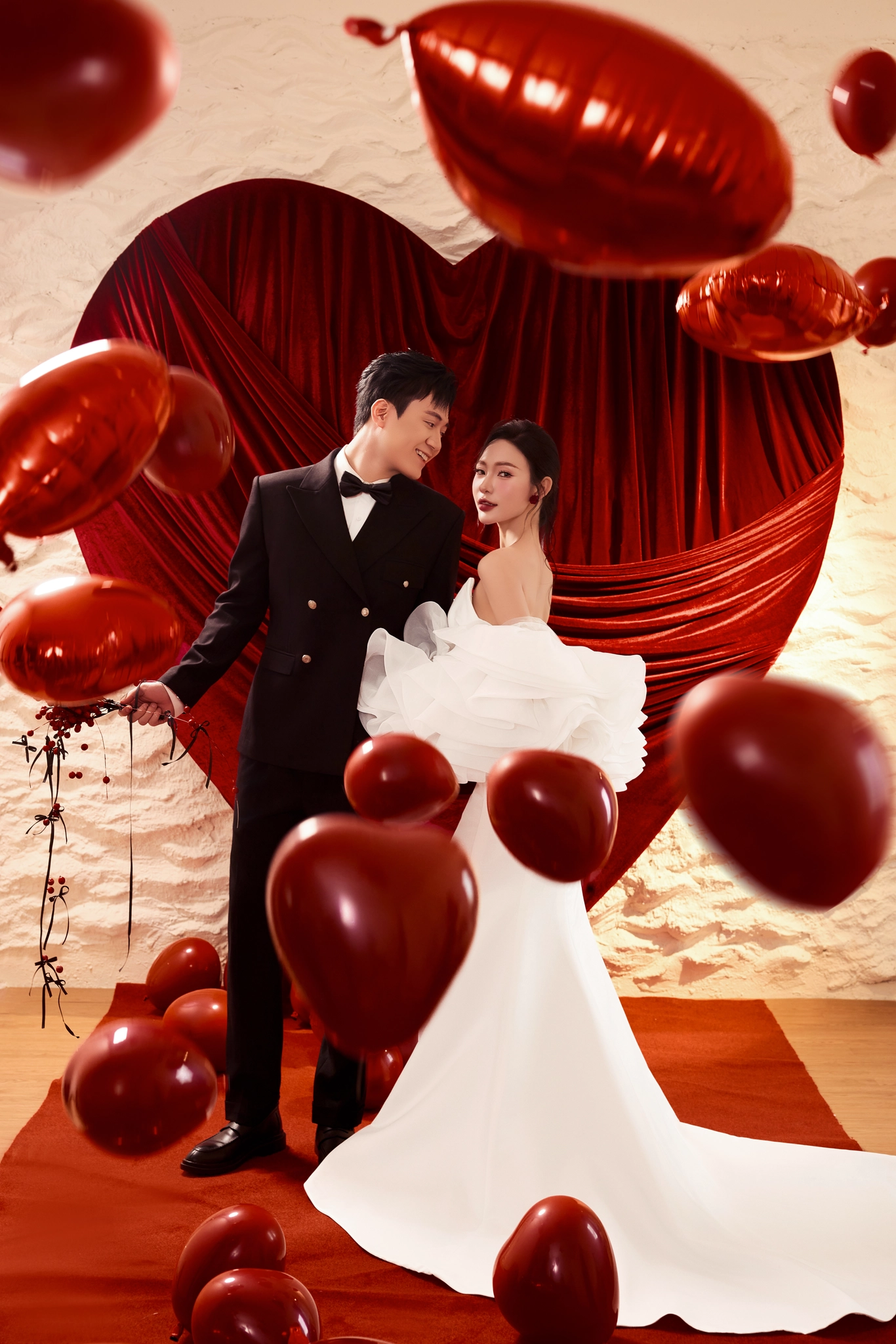 gia-thiep-cuoi-dien-tu_1763112793_f1f55911